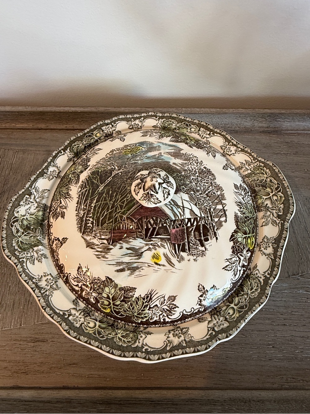 Johnson Brothers Friendly Village Earthenware Covered Vegetable Bowl Vintage